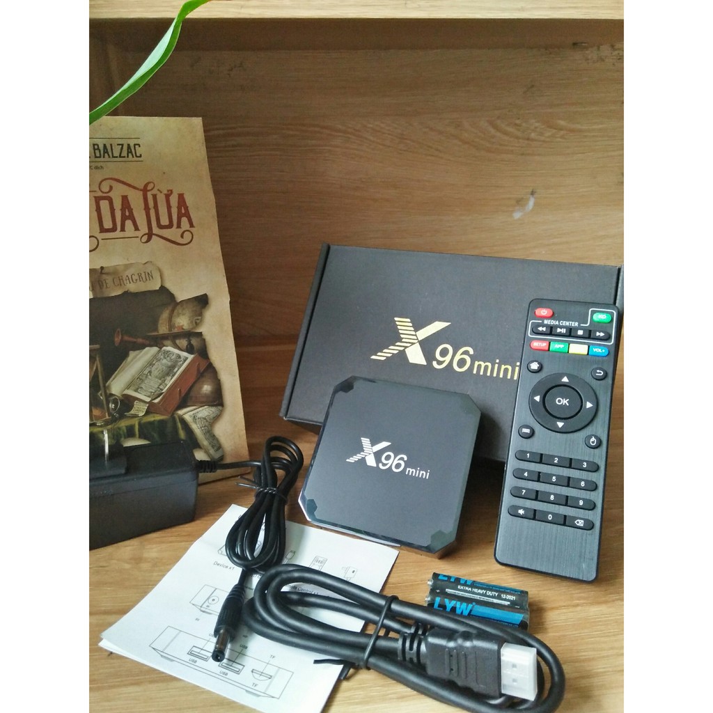 RINH NGAY SIEU PHẨM Box xịn X96 2G 16G tích hợp FPT play - Tivibox cấu hình mạnh - TV Box Truyền hình miễn phí