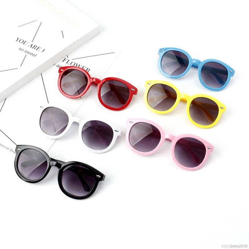 Kính mát chống tia UV kiểu dáng hợp thời trang dành cho các bé