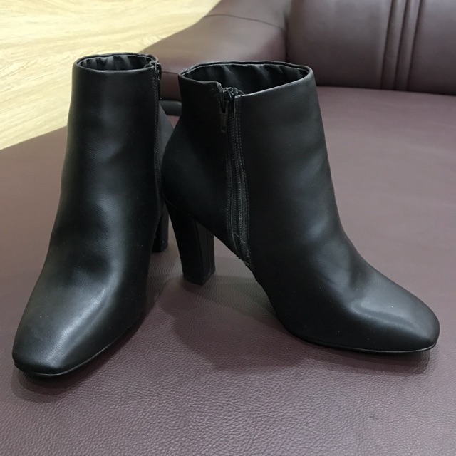 Boots aldo xuất