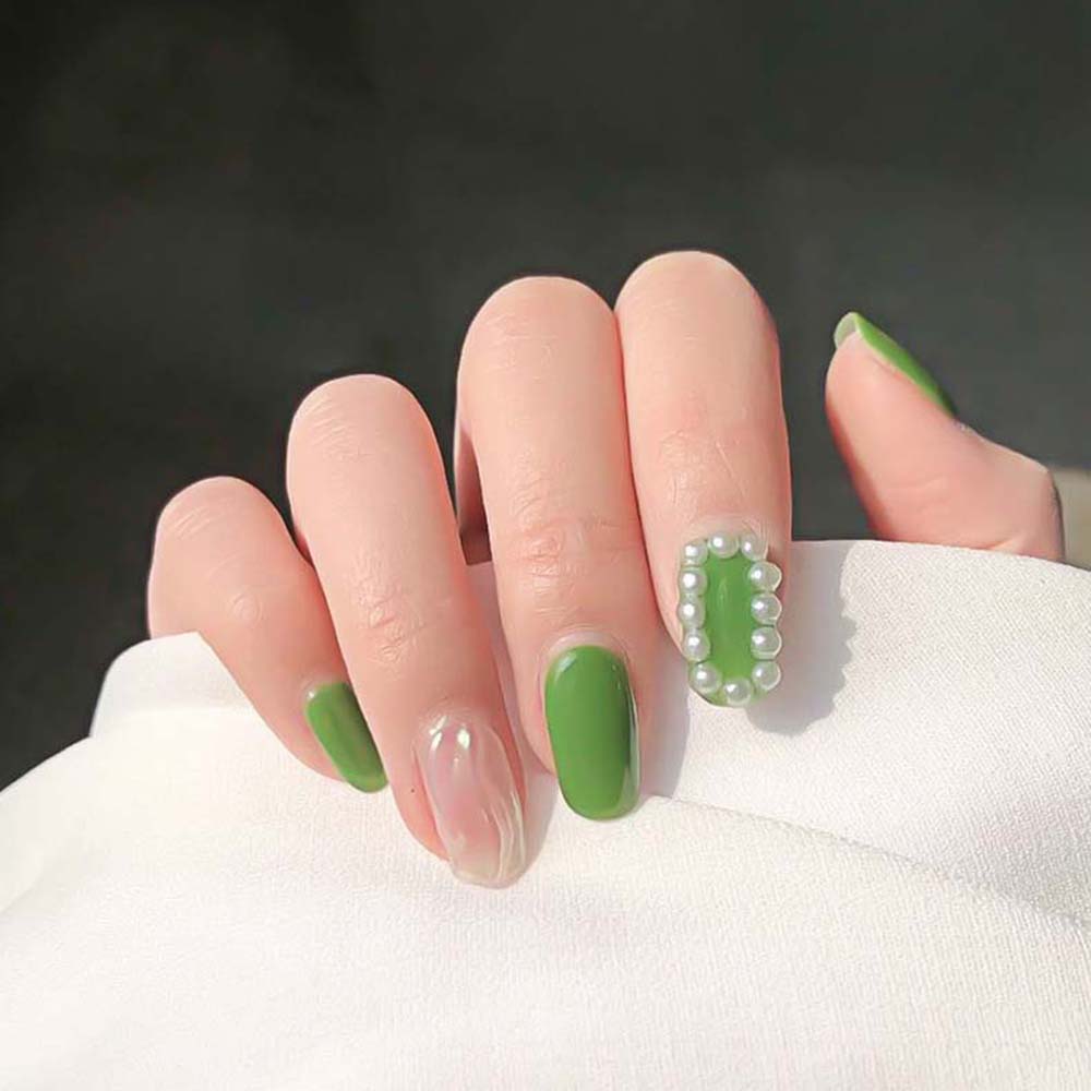 Hộp 12 ngăn hạt ngọc trai giả 3D dùng cho trang trí móng tay thời trang
