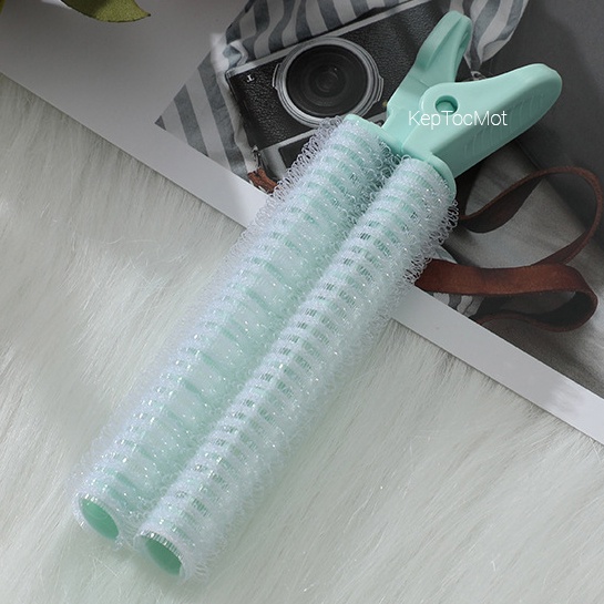 Kẹp phồng chân tóc kèm lô cuốn mái bay