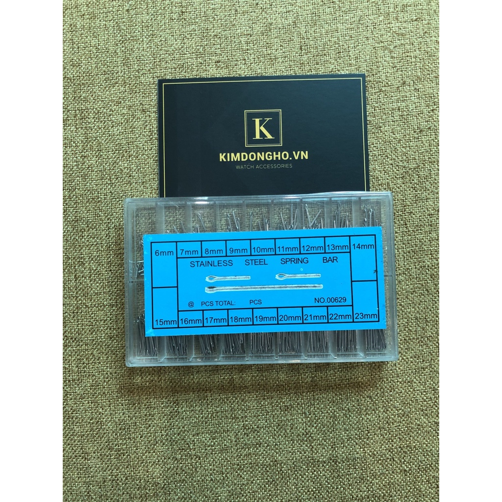 Chốt chẻ gắn các mắt dây đồng hồ bằng kim loại