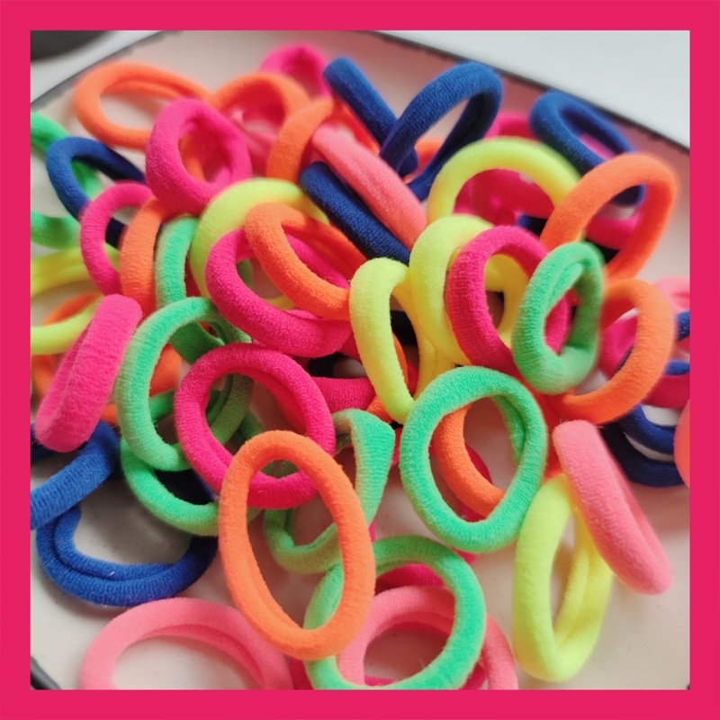 Combo 100 dây thun nhỏ cho bé buộc tóc kèm túi nhựa nhiều màu co giãn giá rẻ CB06