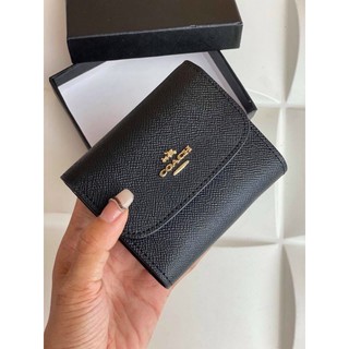 Huongvnxk• Ví Coach ngắn nắp bầu