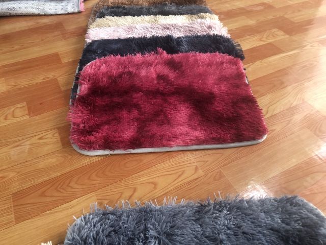 Thảm chân lông loang 40*60cm. Được chọn màu