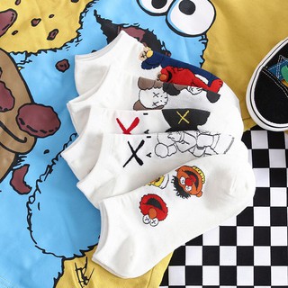 Tất cotton in chữ kaws phong cách đường phố