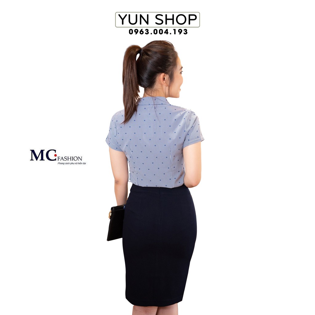 Aó Sơ Mi Nữ,Áo Sơ Mi Công Sở Kiểu Dáng Cộc Ngắn Tay Họa Tiết Sao Chuẩn Hãng MC Fashion A653