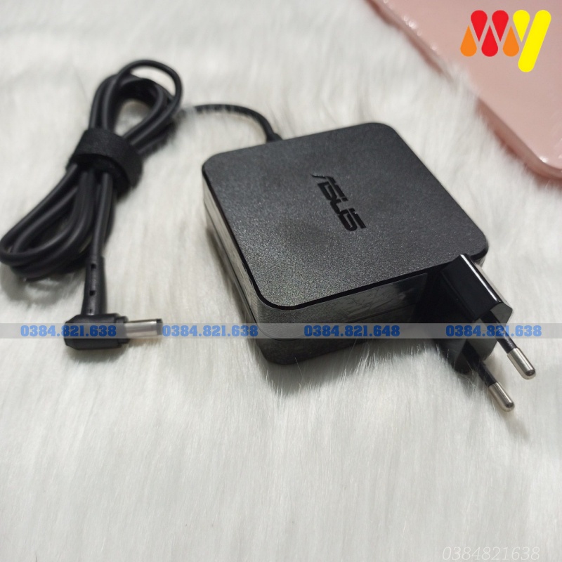 Sạc laptop Asus 45W 19V - 2.37A  Đầu sạc 1.35mm Củ vuông New 100%. Bảo hành 18 tháng đổi mới