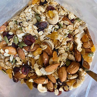 Combo yến mạch và Granola