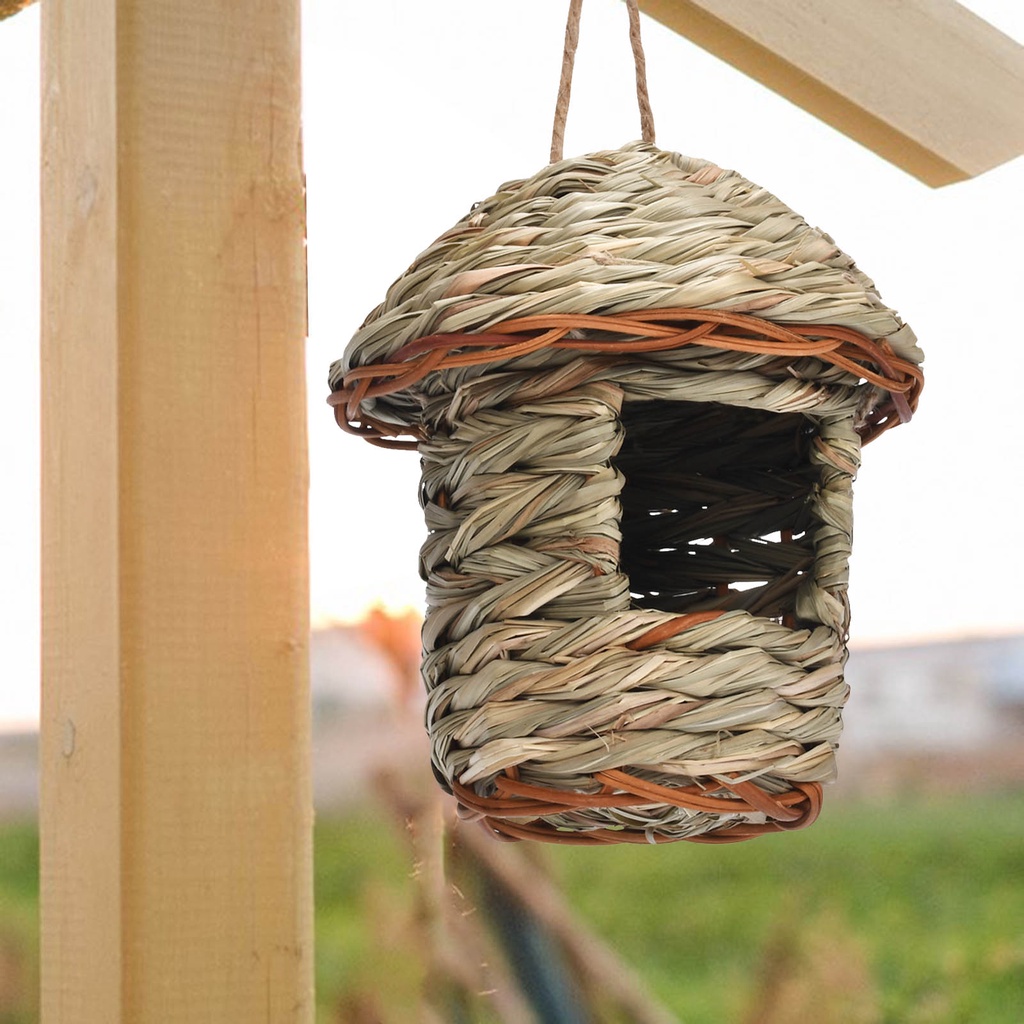 Ngôi nhà bằng gỗ cho chim vẹt trú ẩn