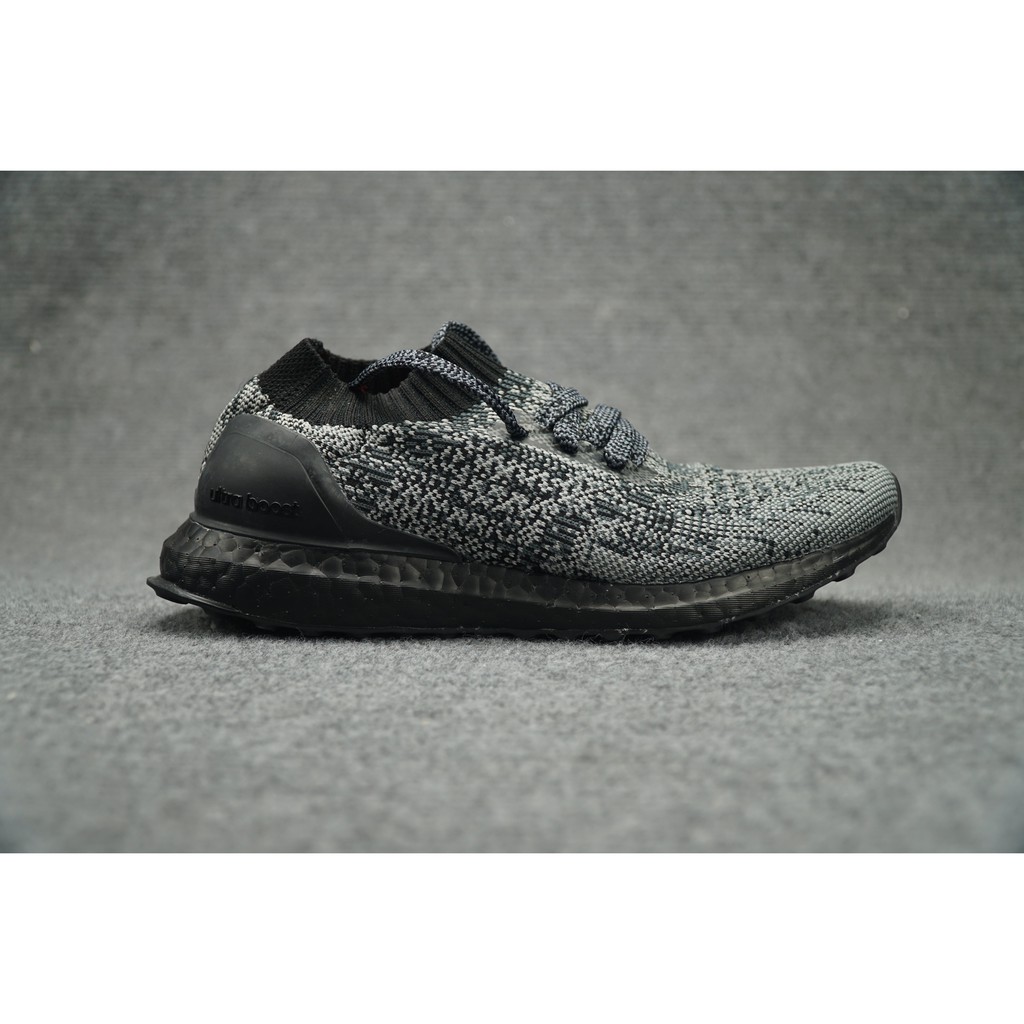 Giày Ultra Boost Uncaged Triple Black BOOST REAL