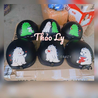 Mũ bảo hiểm có kính hình khủng long và trơn
