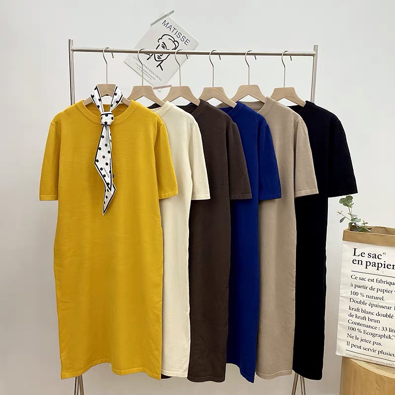 Váy Len MIA 1992 montoghi cao cấp  - váy len bầu basic cổ tròn tặng khăn hàng quảng châu loại 1 chất dày mịn | BigBuy360 - bigbuy360.vn