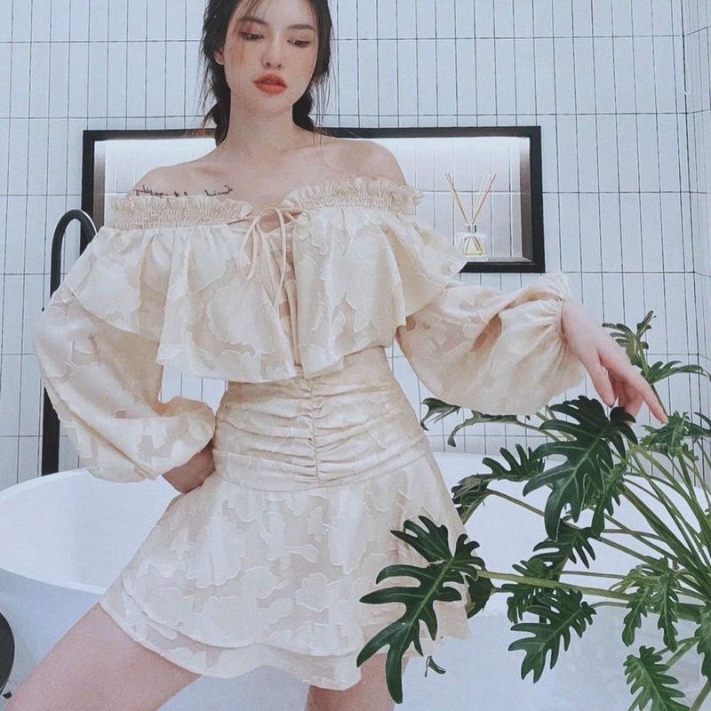 💢💢Áo trễ vai hoa bèo tiểu thư( e bán áo  k nh mn , cv e hết  ạ ❤❤
