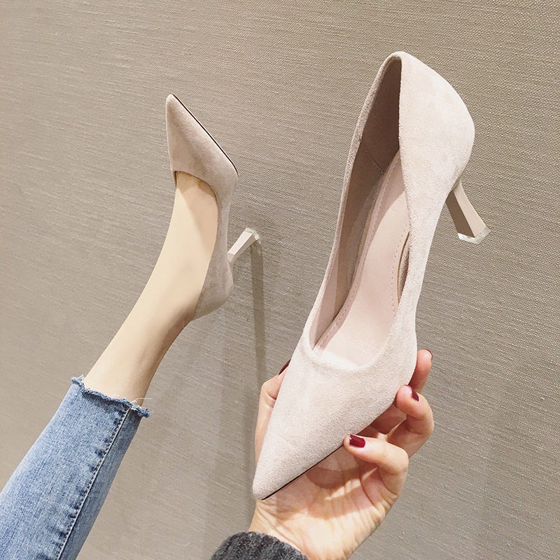Giày Cao Gót Màu Đen Mũi Nhọn Có Size Lớn 41-42 - 43 Cao Cấp Thời Trang Mùa Xuân Dành Cho Nữ