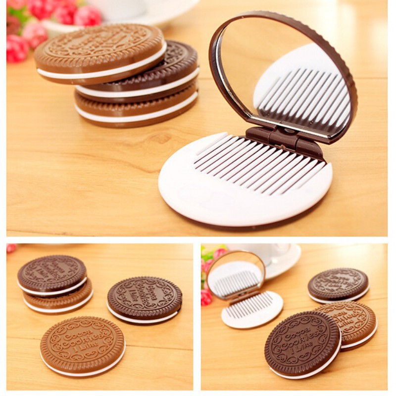 New Product ♕ exo ღ Cute and Portable Makeup Mirror with Comb Lady Women Pocket Mirror