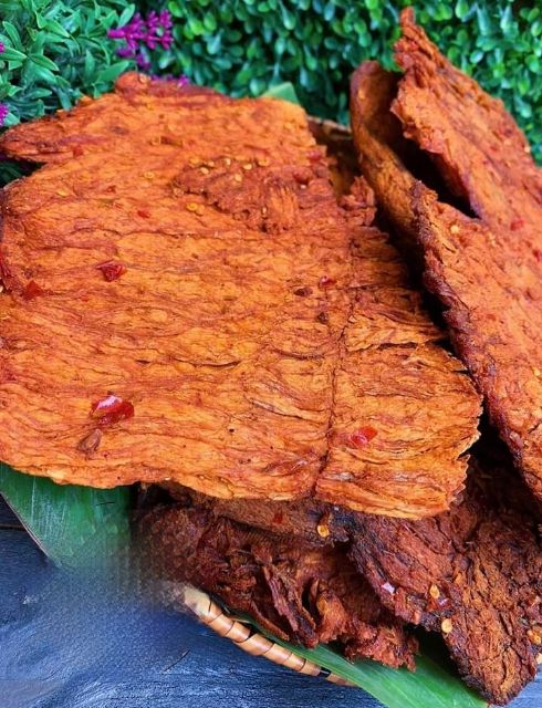 Khô bò mềm Hồng Ngự miếng lớn 250gr - 500gr | BigBuy360 - bigbuy360.vn