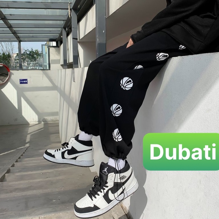 QUẦN JOGGER THỂ THAO NAM NỮ ỐNG BO HỌA TIẾT QUẢ CẦU PHONG CÁCH SANG CHẢNH MỚI- TOKYO FASHION