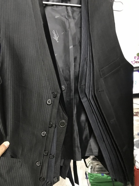 Áo vest ghi lê nam trung niên 3 màu ( đen , kẻ , vàng) hàng đẹp | BigBuy360 - bigbuy360.vn