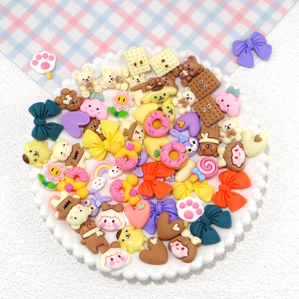 Bộ Sticker Dán 3D Trang Trí Bình Nước Dễ Thương