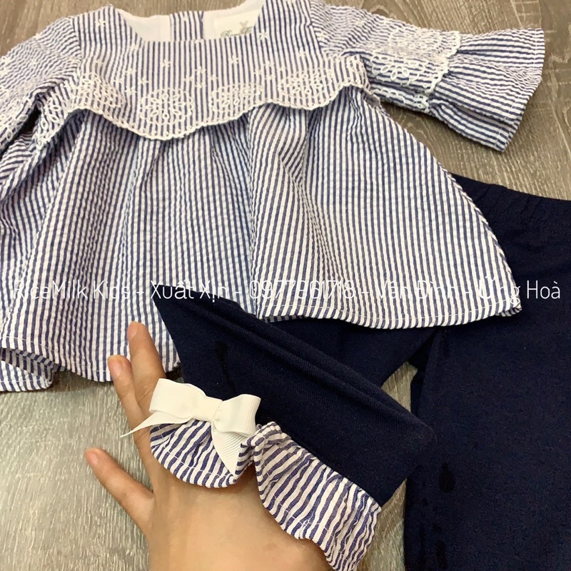 Bộ hè cho bé gái kẻ xanh áo thô quần cotton thêu hoa xuất dư xịn