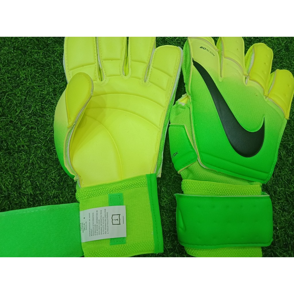 GĂNG TAY THỦ MÔN CÓ XƯƠNG CAO CẤP GK VAPOR GRIP3 MÀU XANH CHUỐI