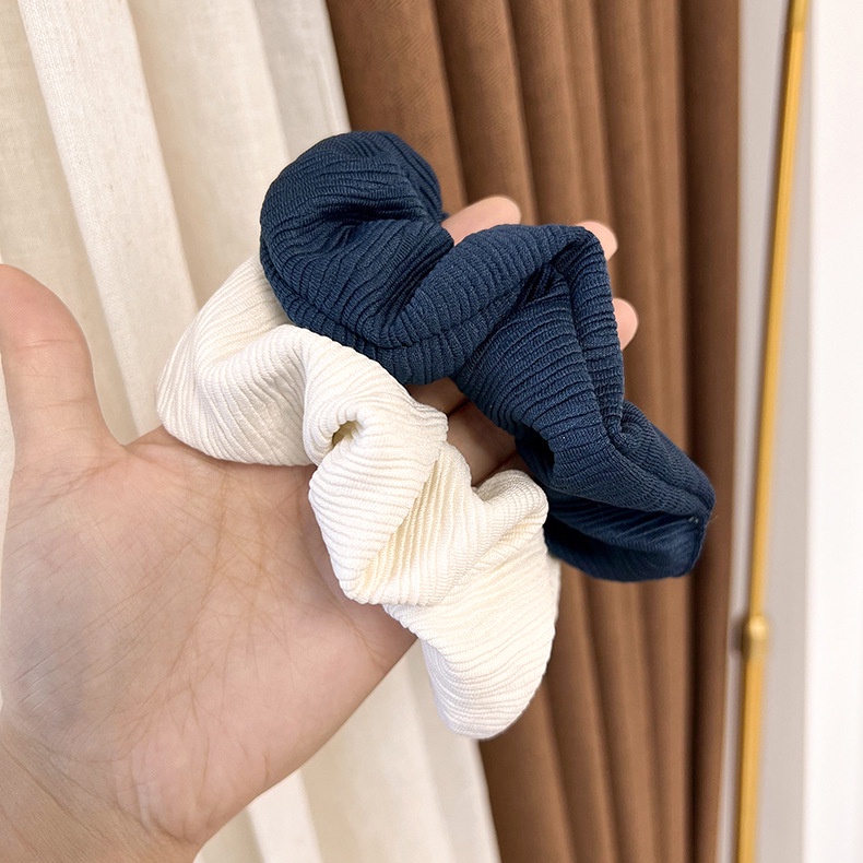 Cột tóc scrunchies màu trơn form lớn Mua Tất (muatatshop)