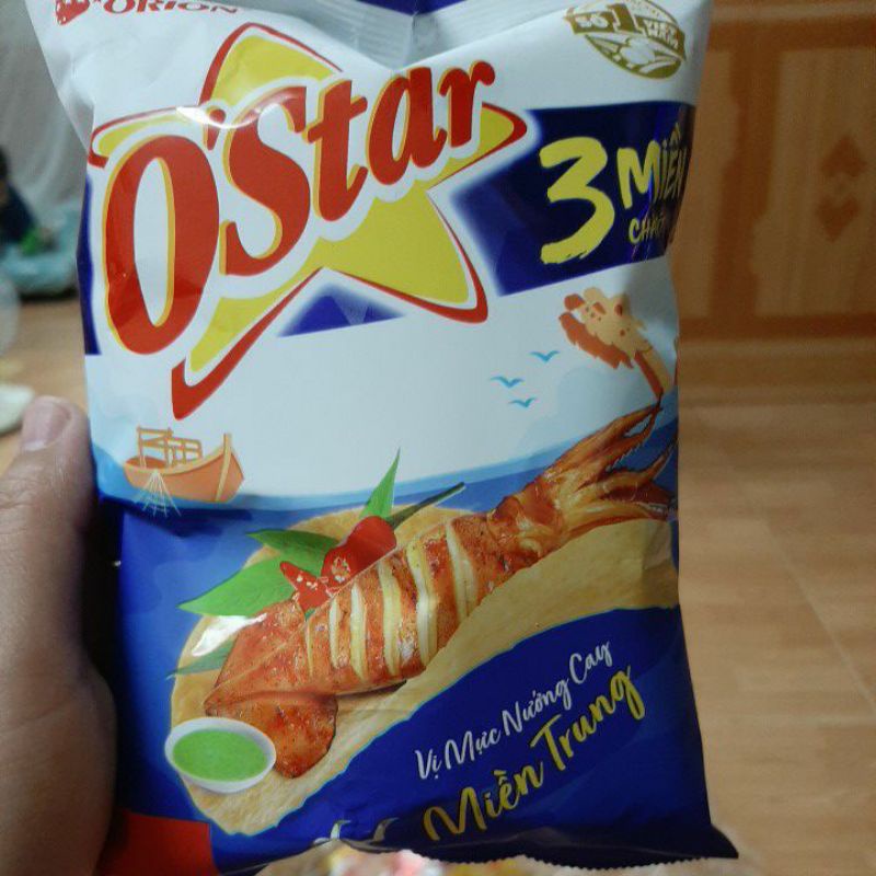 Snack O'star Vị mực nướng cay Miền Trung 32g