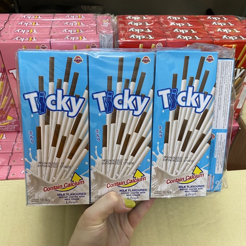 Lốc 13hộp bánh Ticky Thái Lan mix 3 vị