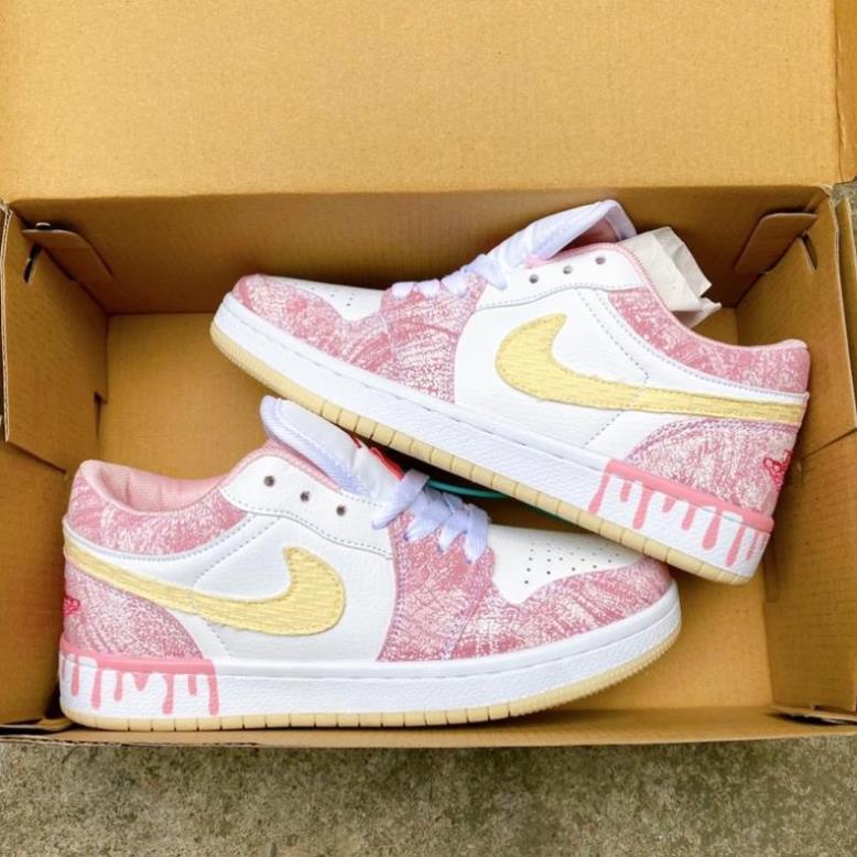 Giầy jordan 1 hồng kem fullbox chất đẹp | BigBuy360 - bigbuy360.vn