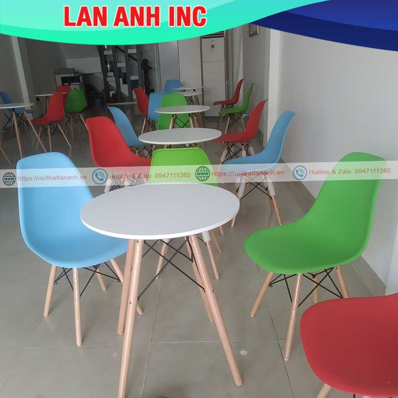 Bộ bàn ăn cafe tròn 4 ghế đẹp hiện đại giá rẻ Eames LA-BBA01