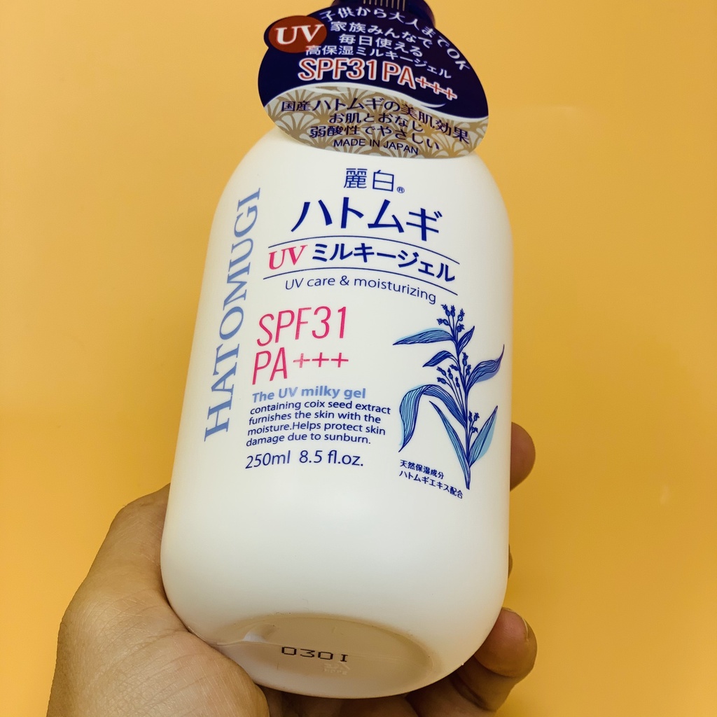 Sữa dưỡng thể Hatomugi SPF31 PA+++ 250ml dưỡng thể chống nắng trắng da - Tu22 Shop | BigBuy360 - bigbuy360.vn