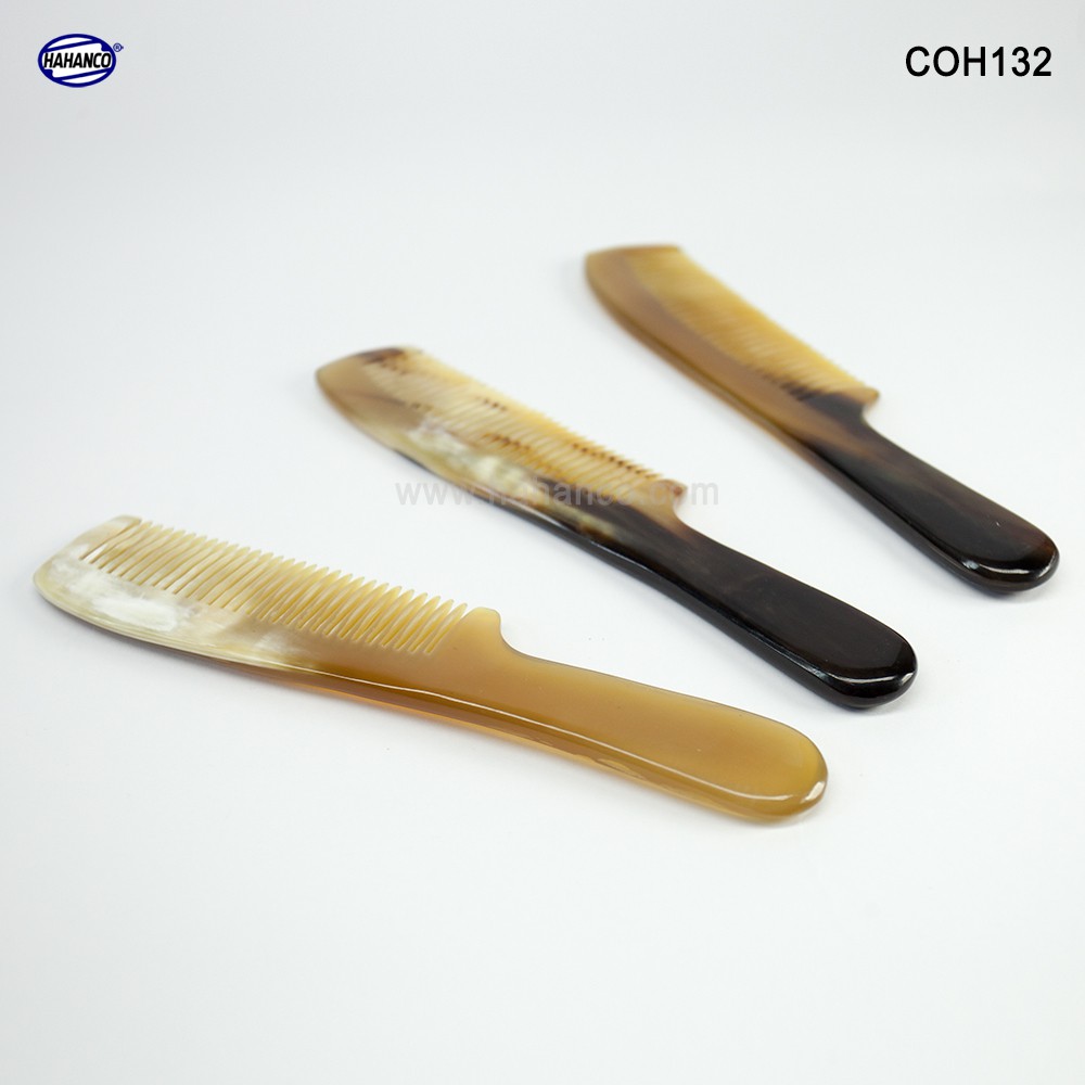 Lược sừng xuất Nhật (Size: M - 17cm)Thân dài nhỏ gọn có thể bỏ túi xách - COH132 - Horn Comb of HAHANCO - Chăm sóc tóc