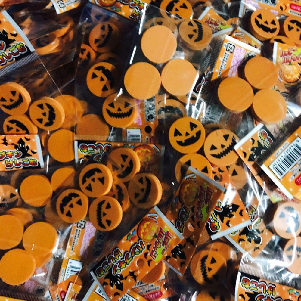 Gôm Tẩy Hình Bí Ngô Viền Mềm Sáng Tạo