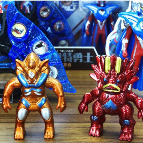 [Hàng mới về] Hộp siêu nhân điện quang chiến đấu Quái vật - Set siêu nhân Ultraman chiếu đèn