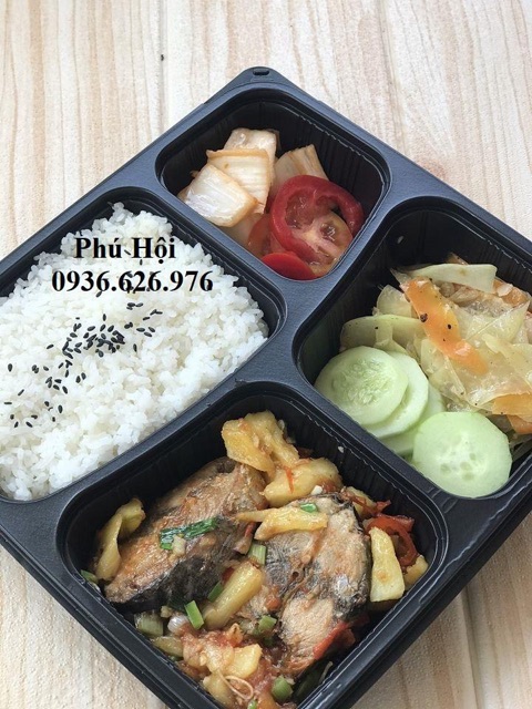 300 hộp nhựa đựng cơm vuông 4 ngăn JB26