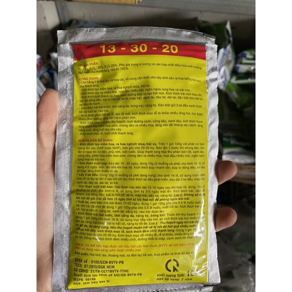 Phân Bón F97 Sagiko - Kích Tố To Trái - Thanh Long  - Gói 100g