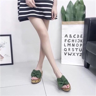 Dép bánh mì nơ thỏ
