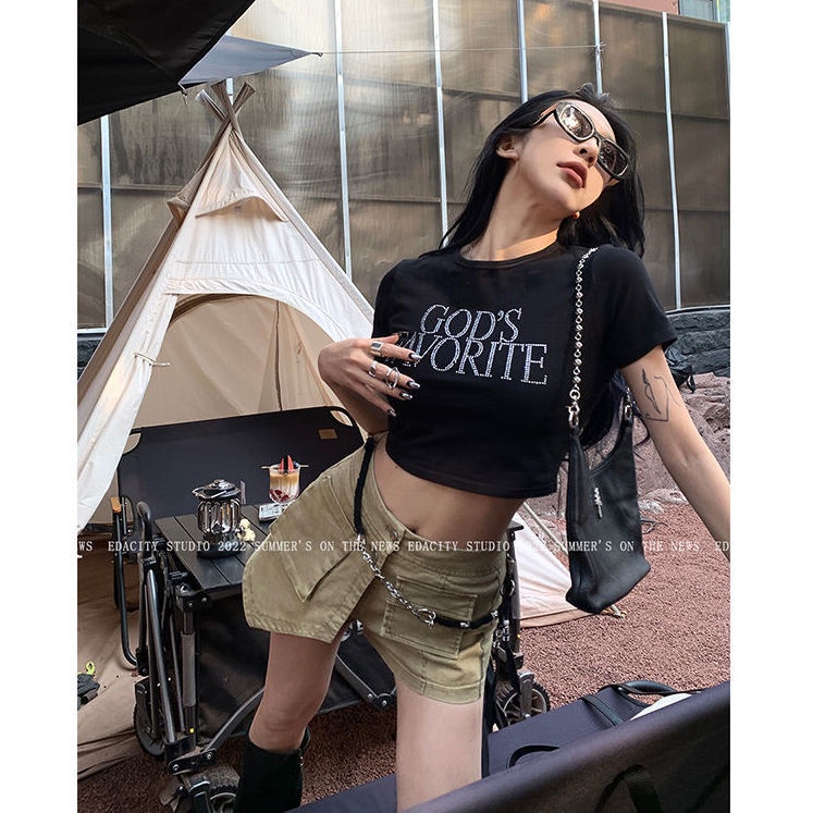 ▣Áo Thun Đen Tay Ngắn Dáng Ôm Đính Đá Phong Cách Âu Mỹ Dễ Phối Đồ