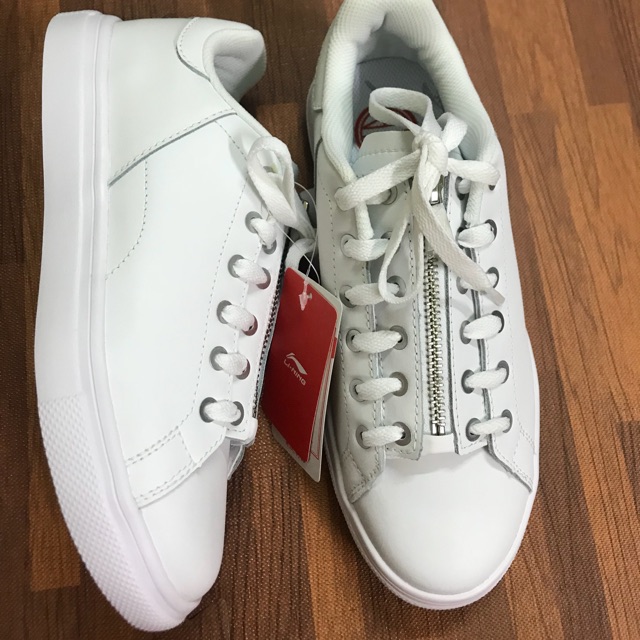 Giày lining sẵn size 37