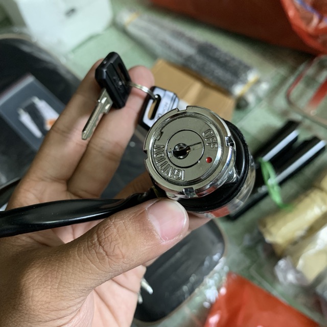 Ổ Khoá công tắc máy Honda SS50 67 66 71 72