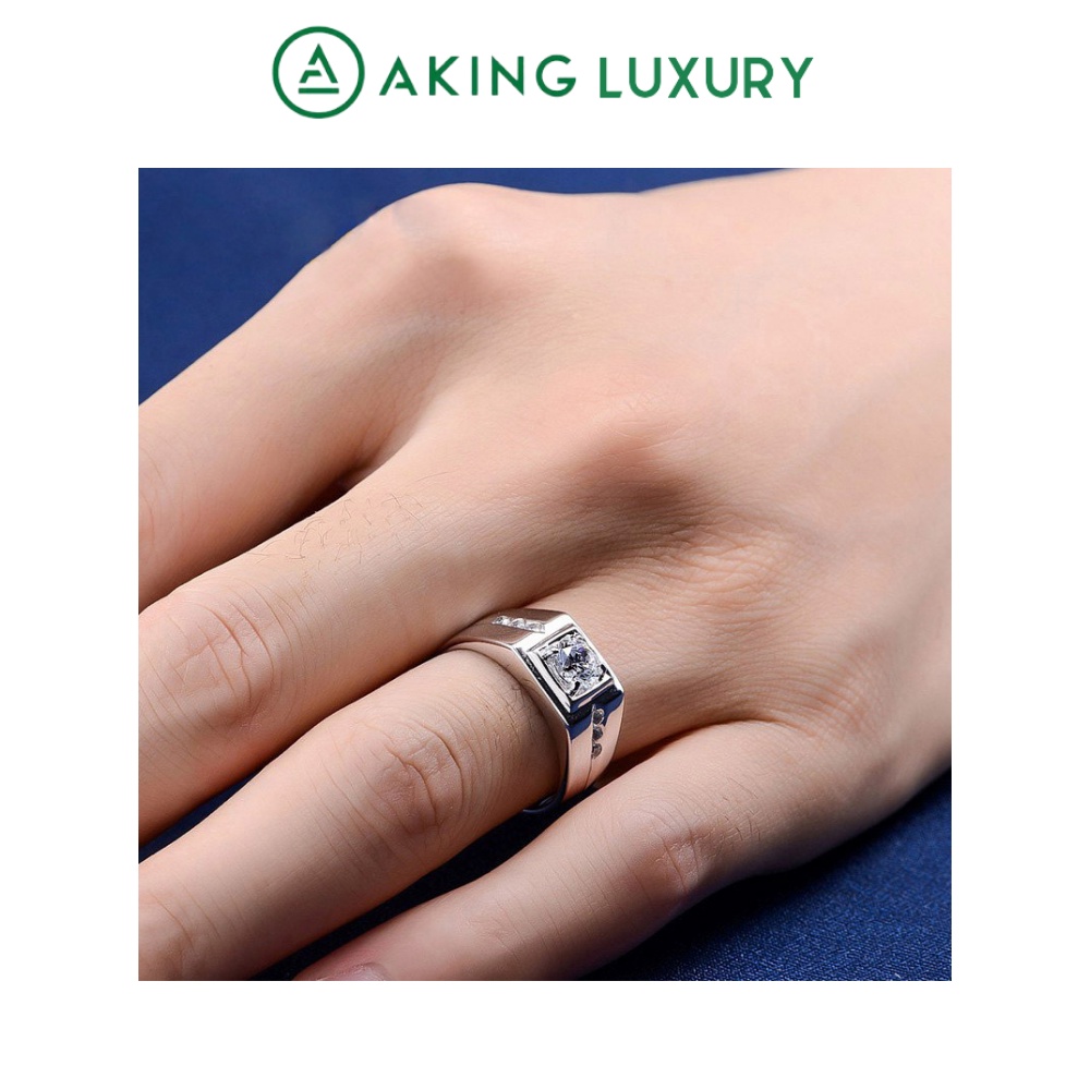 Nhẫn bạc nam AKING LUXURY AK14 cao cấp, nhẫn bạc thiết kế đơn giản làm nổi bật viên đá chủ. Nhẫn nam mới nhất 2021