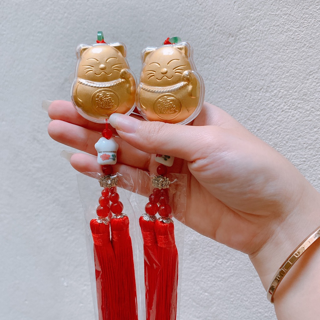 Dây Khánh Treo Xe Ô Tô Mèo Thần Tài May Mắn Maneki Neko Màu Vàng