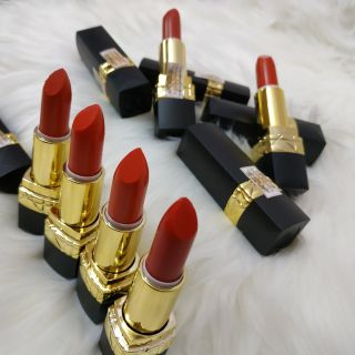 Son Sami lipstick