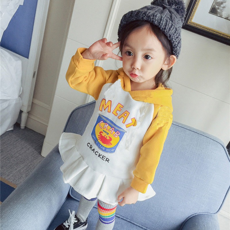 Đầm Hoodie có mũ hoạ tiết cho bé gái