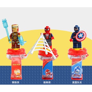 (CÓ ĐÈN NHẠC) Đồng hồ SILICONE đeo tay bé trai kèm siêu nhân lắp ráp có đế quay