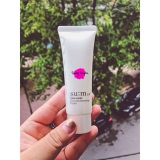 SỮA RỬA MẶT SU:M37 SKIN SAVER ESSENTIAL CLEANSING FOAM
