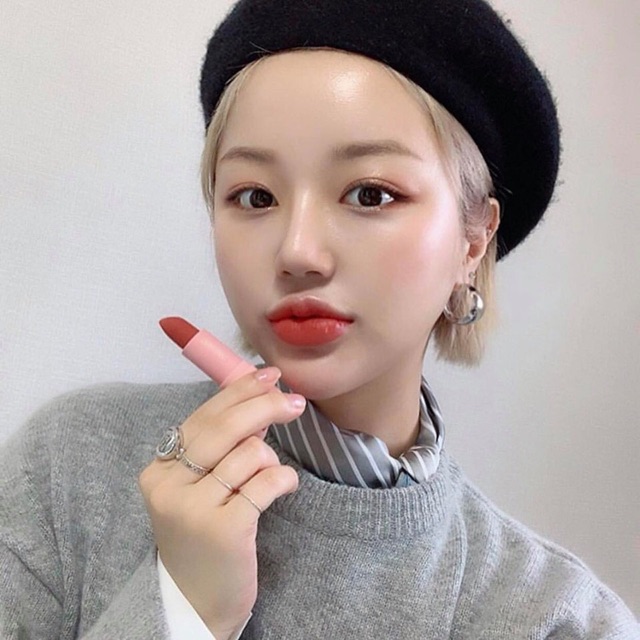 SON LÌ DẠNG THỎI LILYBYRED