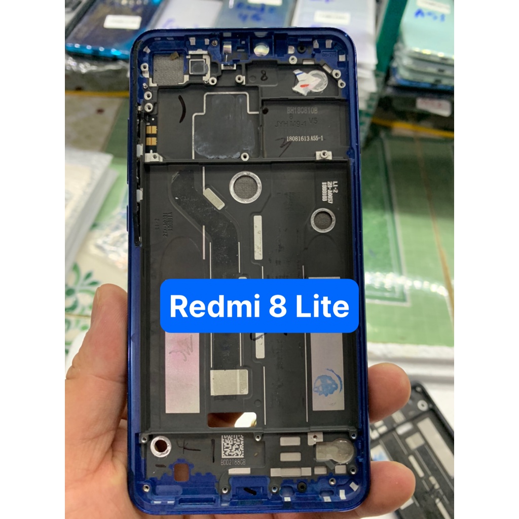 Khung xương / sườn máy xiaomi Mi 8 Lite có kèm phím bấm