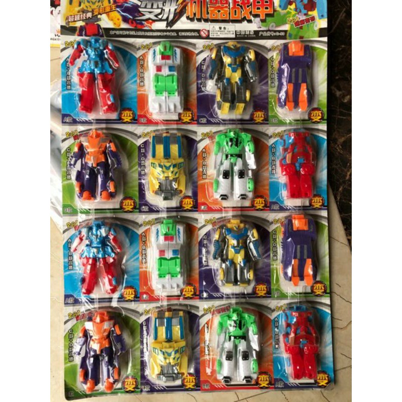 Vỉ 16 con xe đồ chơi siêu nhân biến hình có 2 loại